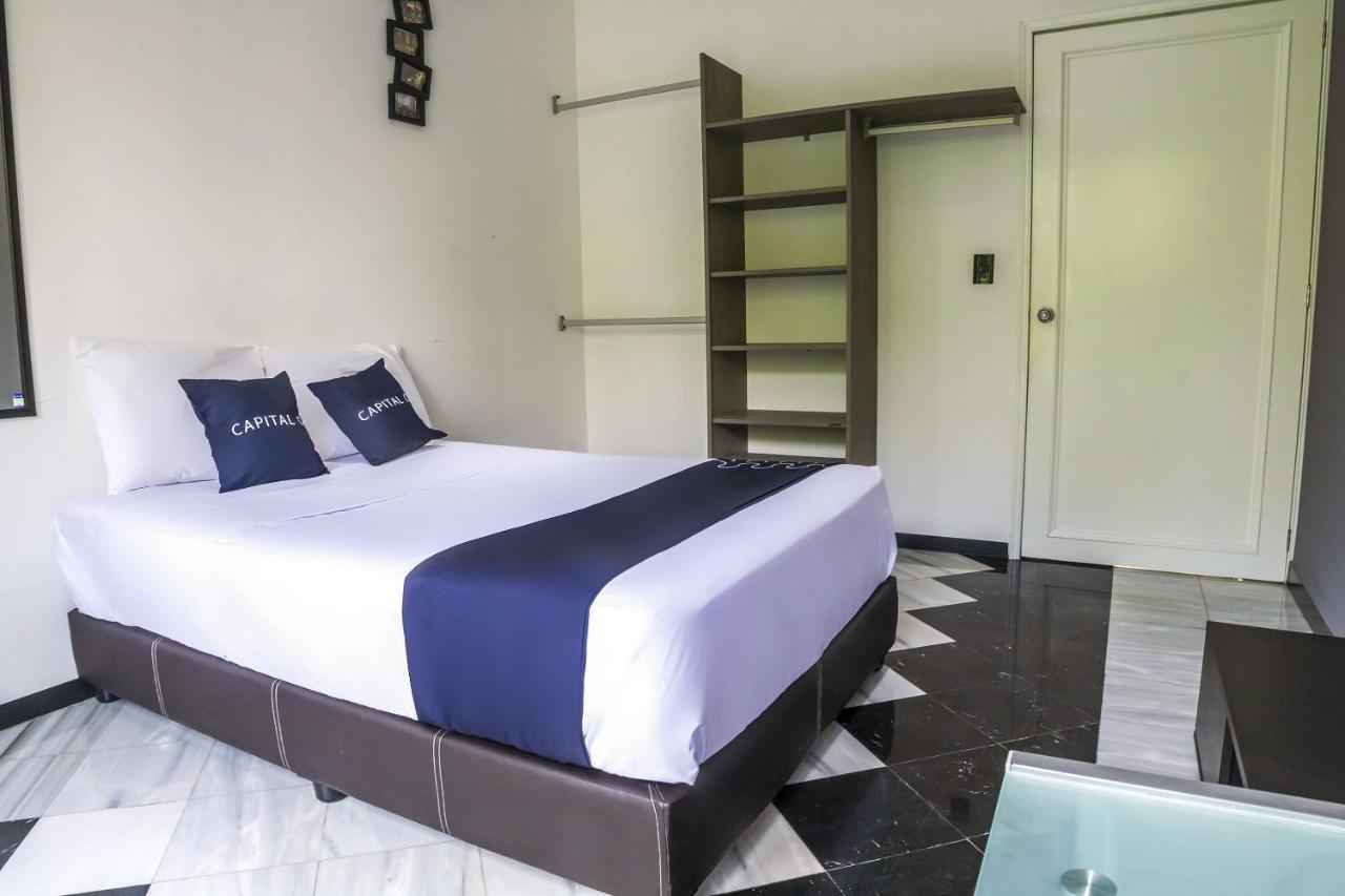 Caravansaro Goldsmith 126 Kota Meksiko Bagian luar foto